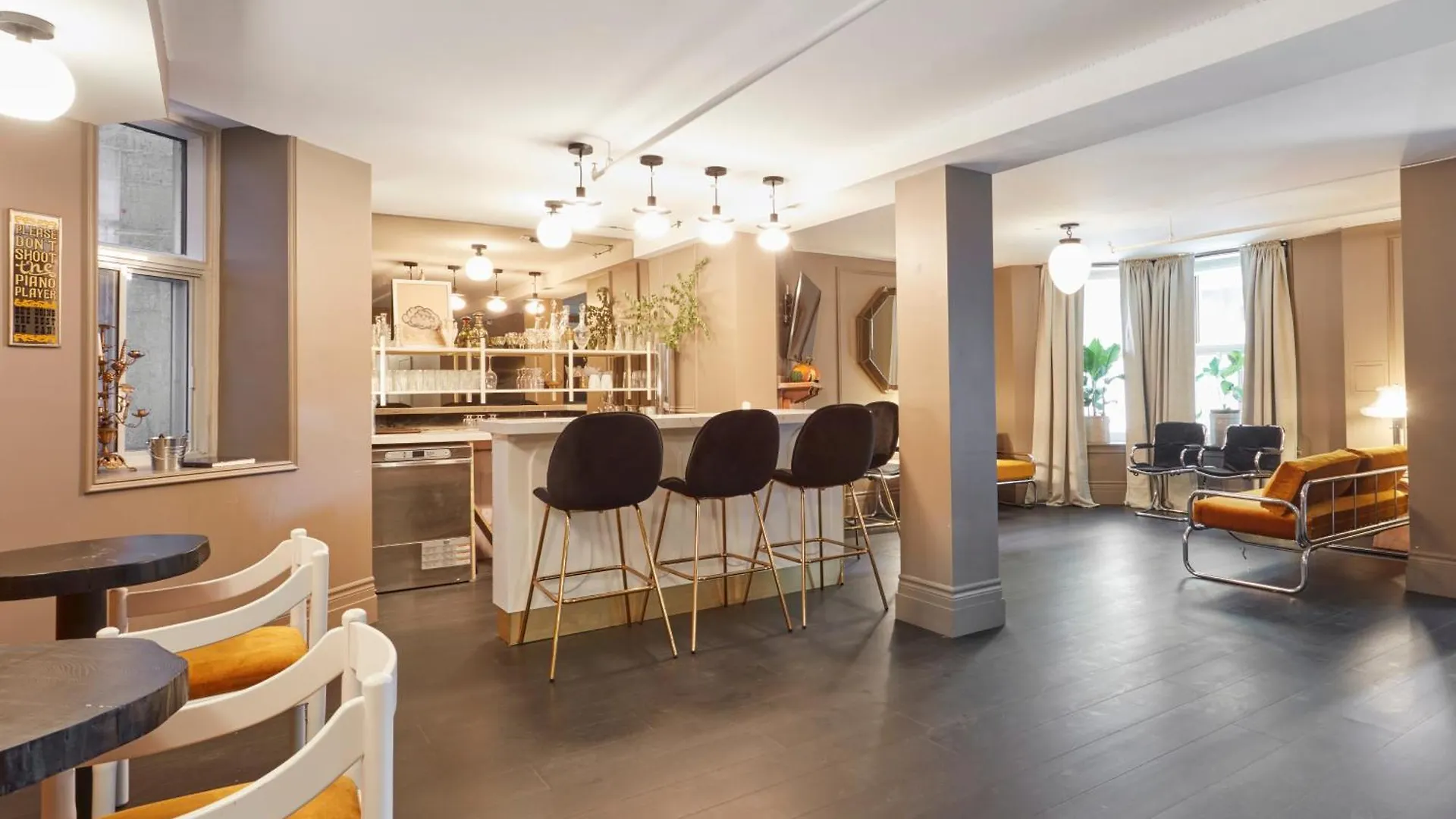 Ch-Apartments, Downtown Montréal Apartment