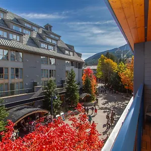  Apartment Village Gate House By Whiski Jack Canada