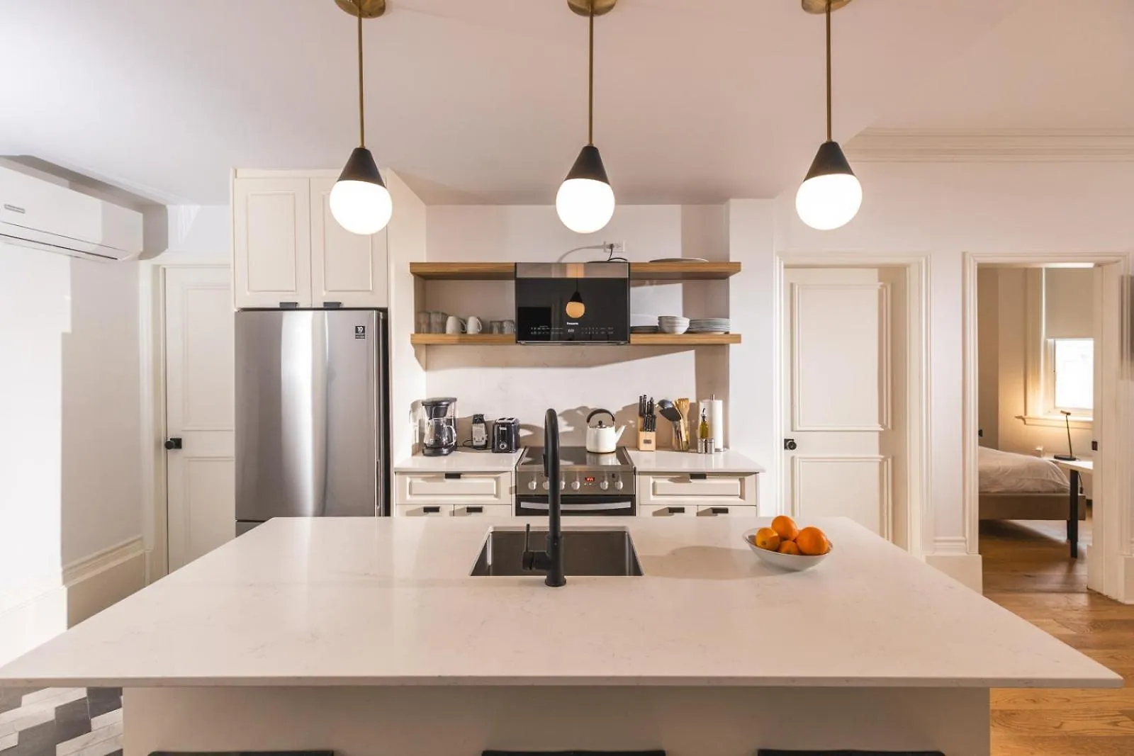 Ch-Apartments, Downtown Montreal 0*,